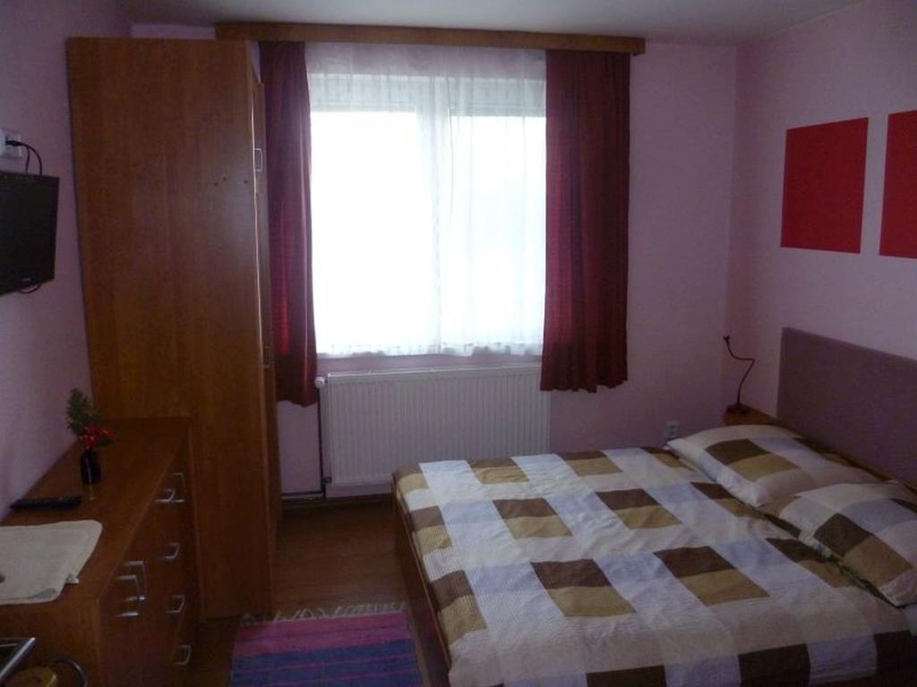 Penzion U Dyje Bulhary Chambre photo